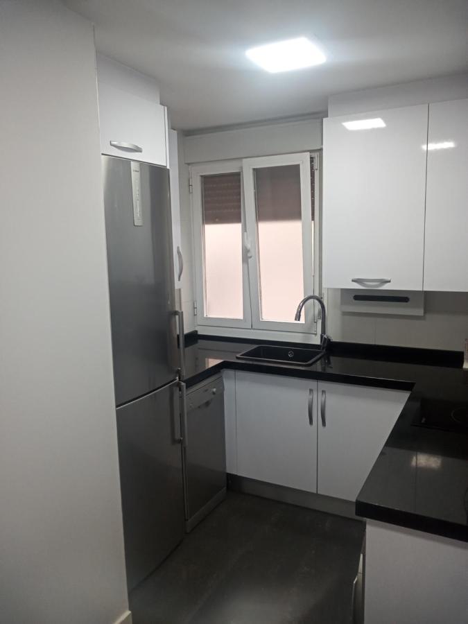 Apartamento Colon !!Parking Privado Gratuito !! لوغرونيو المظهر الخارجي الصورة